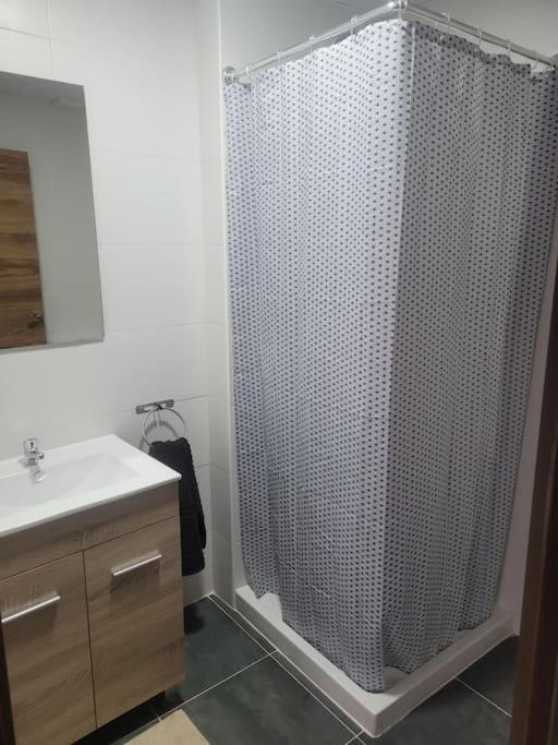 Apartamento Kuko Con Wifi Al Lado Metro บิลเบา ภายนอก รูปภาพ